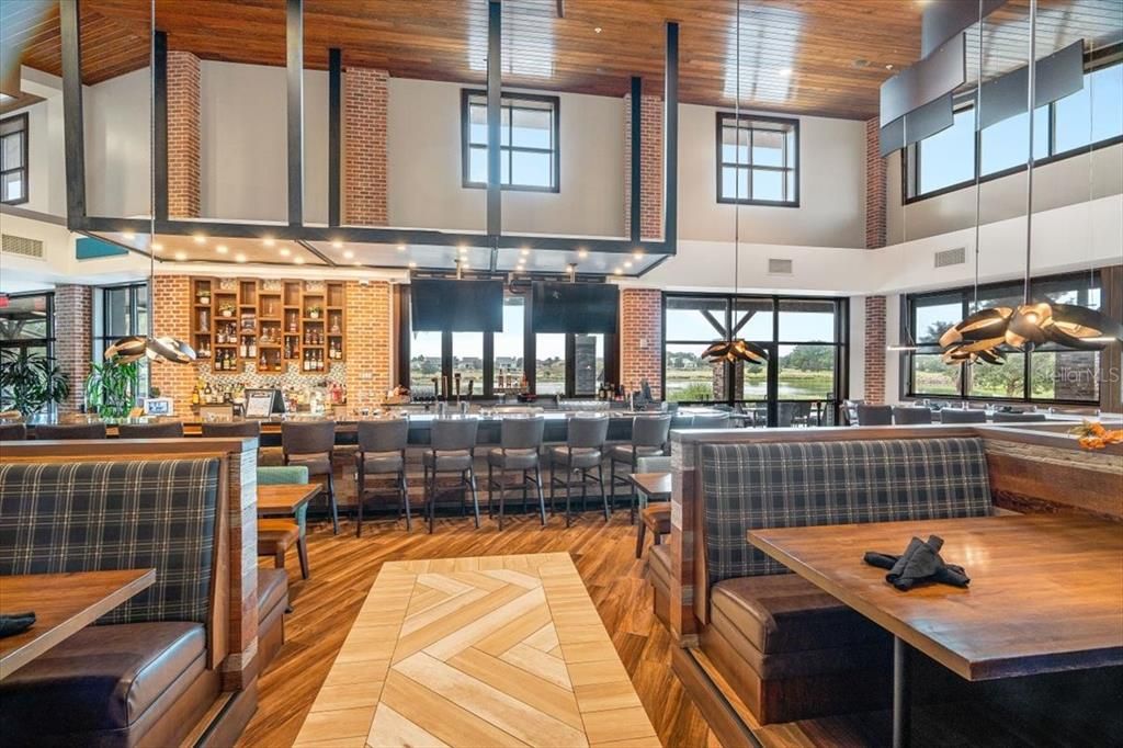 For Sale: $235,000 (2 beds, 2 baths, 1318 Square Feet)