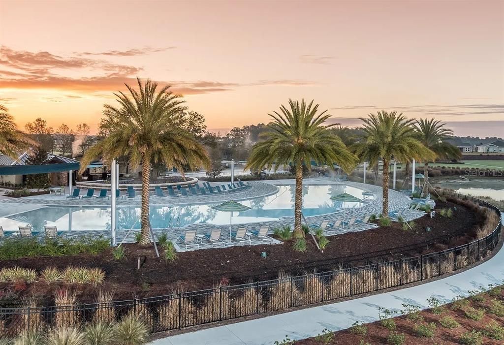 For Sale: $235,000 (2 beds, 2 baths, 1318 Square Feet)