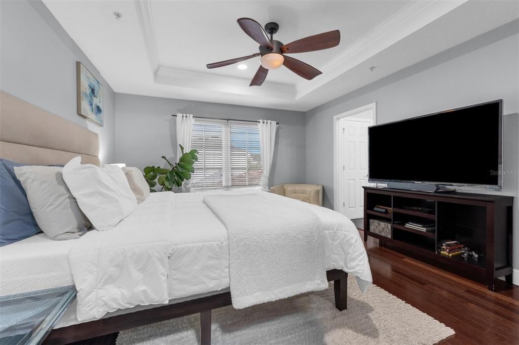 For Sale: $748,500 (3 beds, 2 baths, 1740 Square Feet)