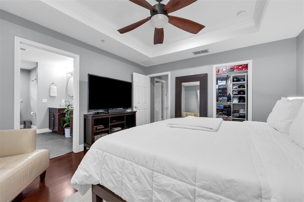 For Sale: $748,500 (3 beds, 2 baths, 1740 Square Feet)