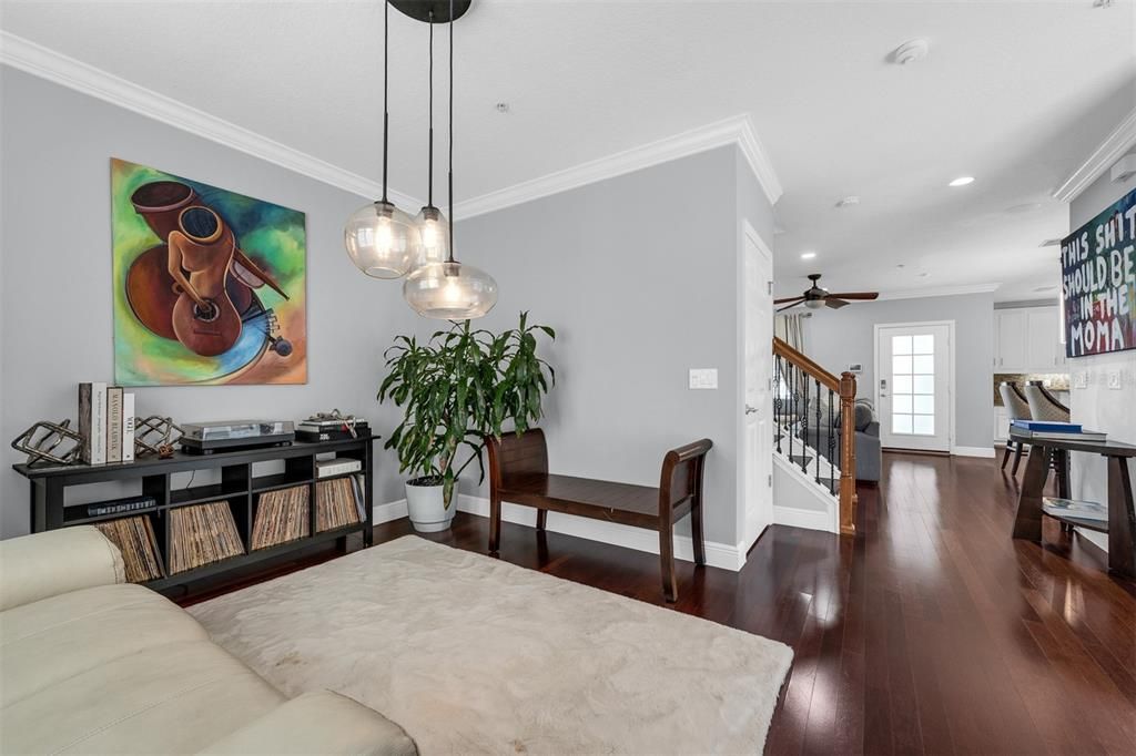 For Sale: $748,500 (3 beds, 2 baths, 1740 Square Feet)