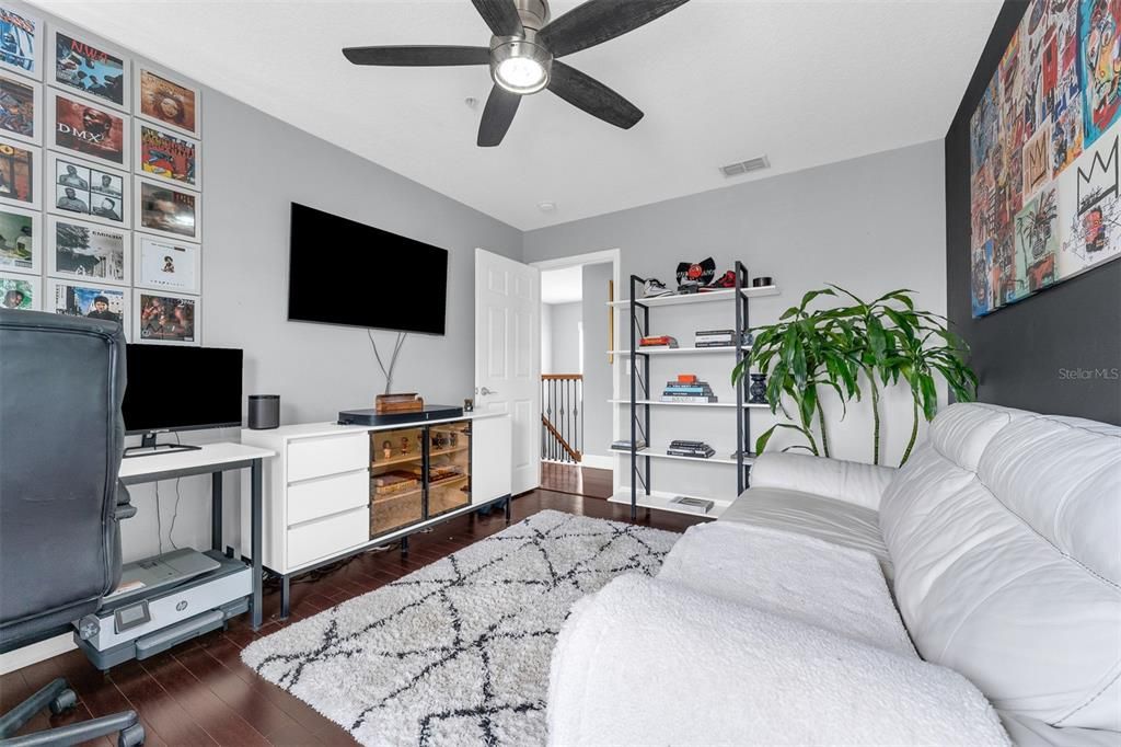 For Sale: $748,500 (3 beds, 2 baths, 1740 Square Feet)