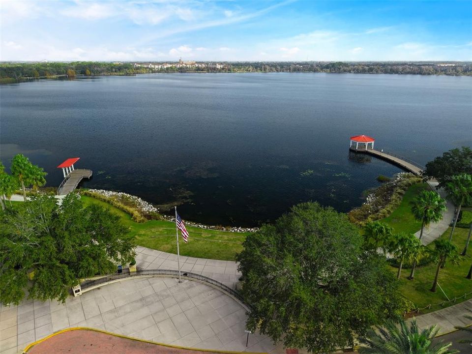 For Sale: $748,500 (3 beds, 2 baths, 1740 Square Feet)