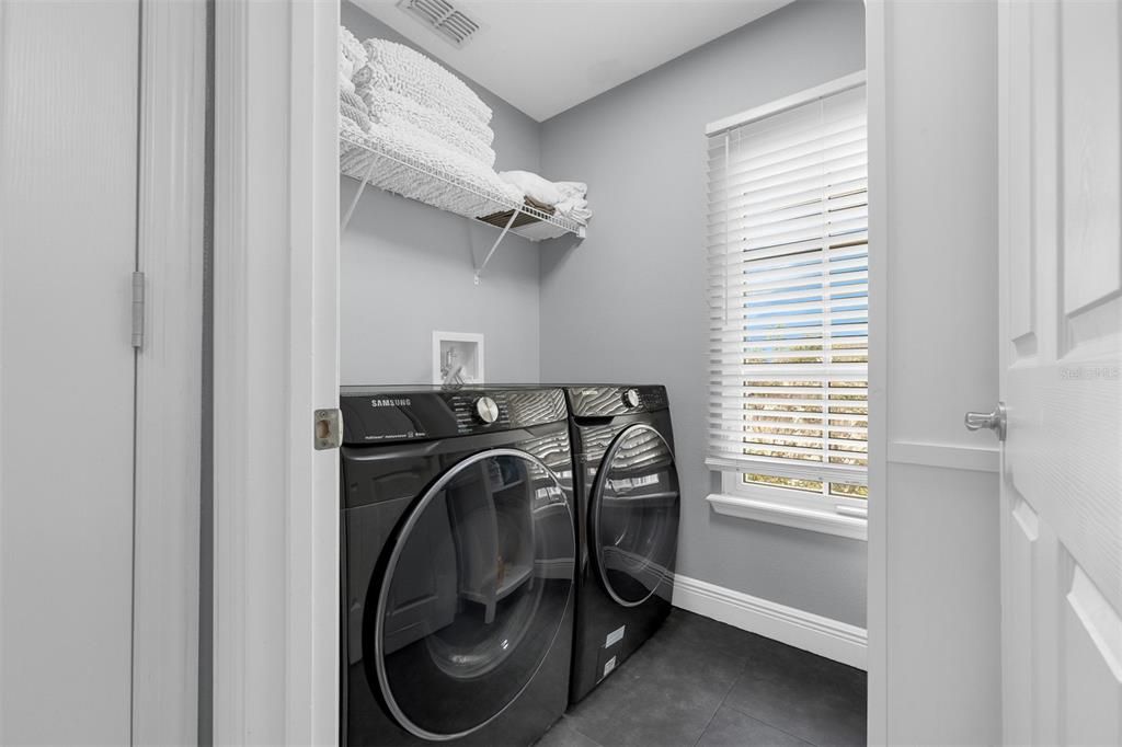 For Sale: $748,500 (3 beds, 2 baths, 1740 Square Feet)