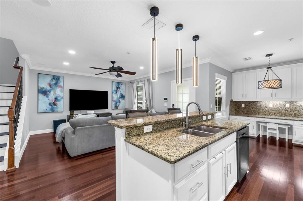 For Sale: $748,500 (3 beds, 2 baths, 1740 Square Feet)