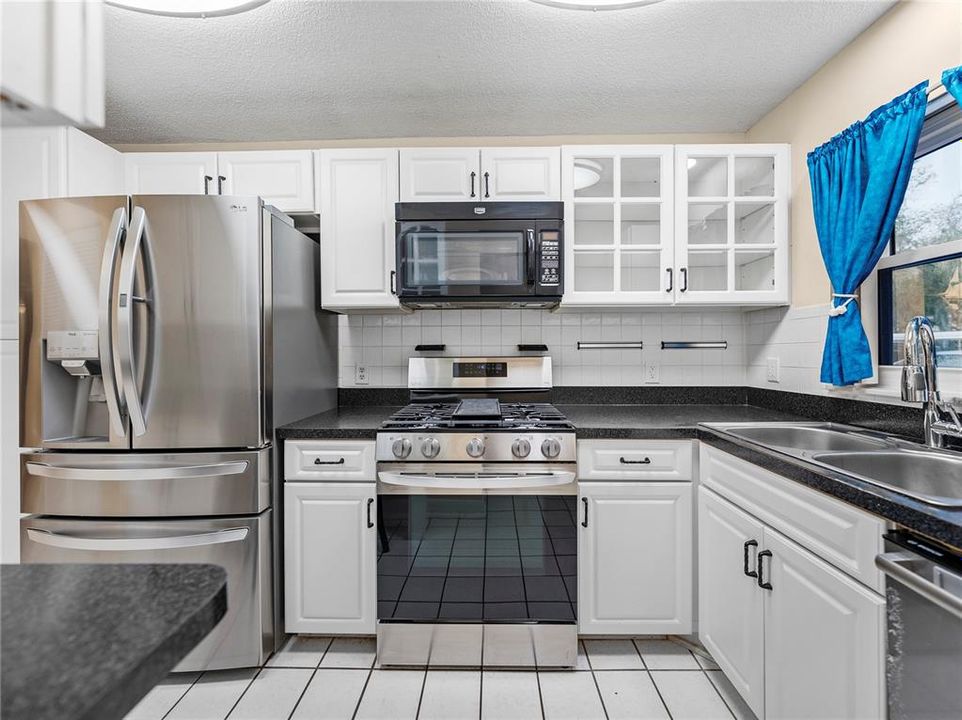 待售: $164,900 (3 贝兹, 2 浴室, 1617 平方英尺)