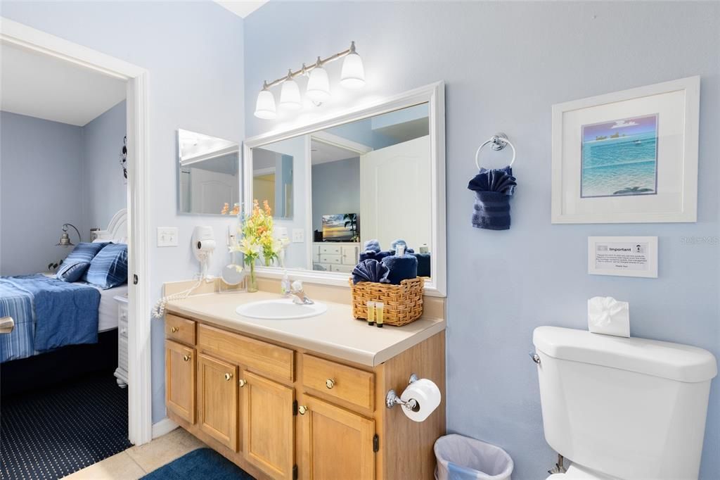 For Sale: $217,500 (1 beds, 1 baths, 1175 Square Feet)