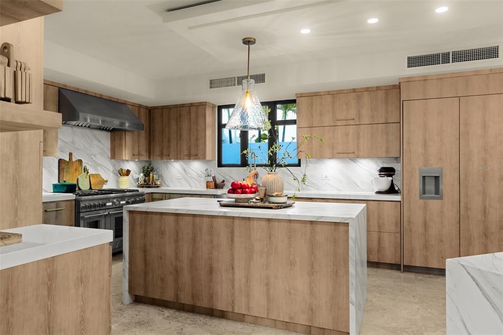 待售: $6,300,000 (5 贝兹, 5 浴室, 4163 平方英尺)