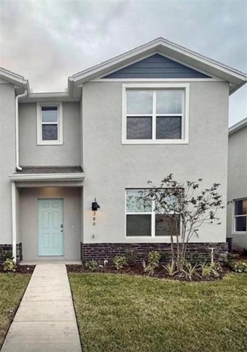 For Rent: $2,200 (3 beds, 2 baths, 1551 Square Feet)