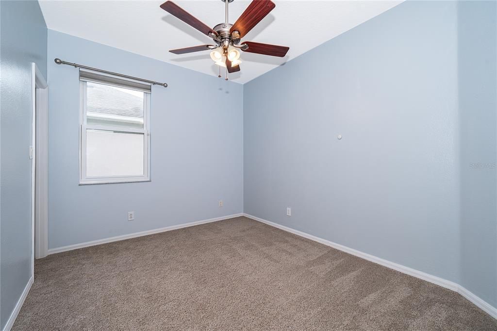 En Venta: $590,000 (4 camas, 3 baños, 2494 Pies cuadrados)