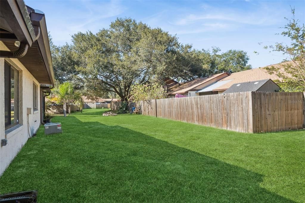 待售: $242,000 (2 贝兹, 2 浴室, 1020 平方英尺)