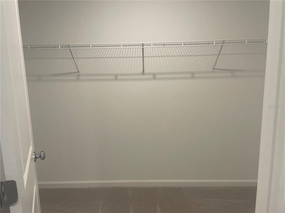 For Rent: $2,200 (3 beds, 2 baths, 1487 Square Feet)