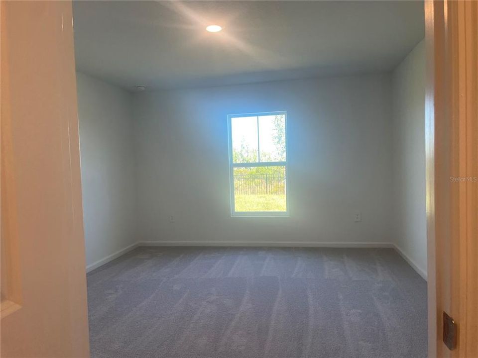 For Rent: $2,200 (3 beds, 2 baths, 1487 Square Feet)