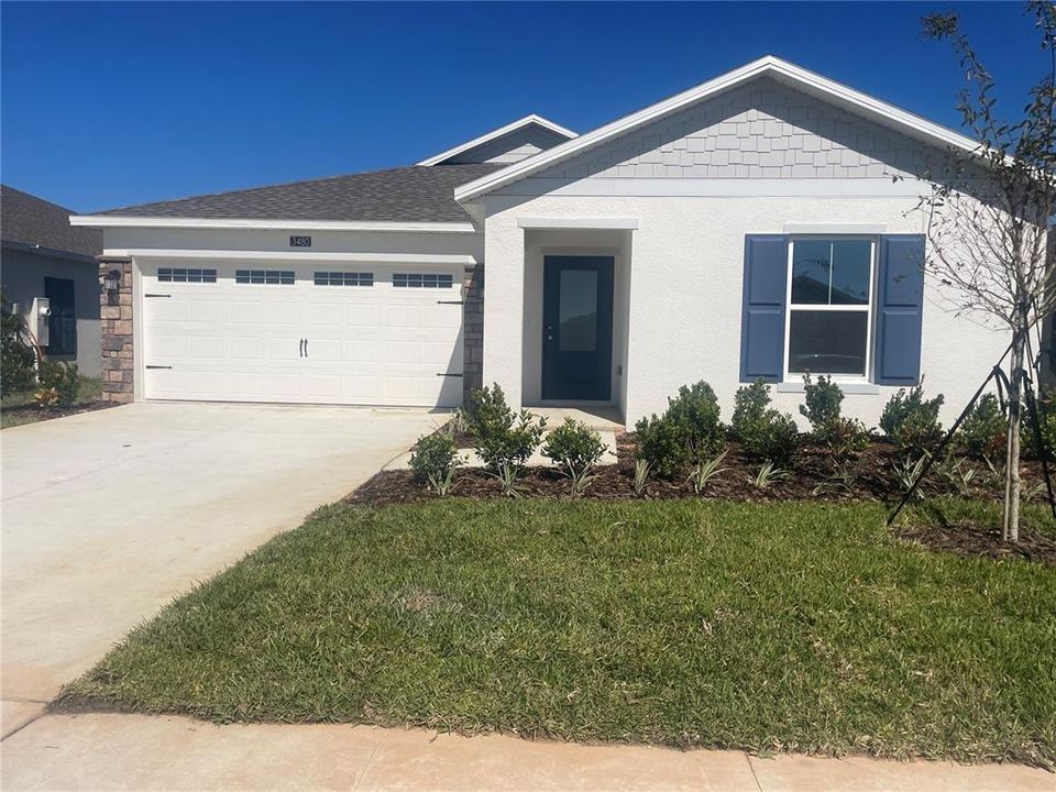 For Rent: $2,200 (3 beds, 2 baths, 1487 Square Feet)