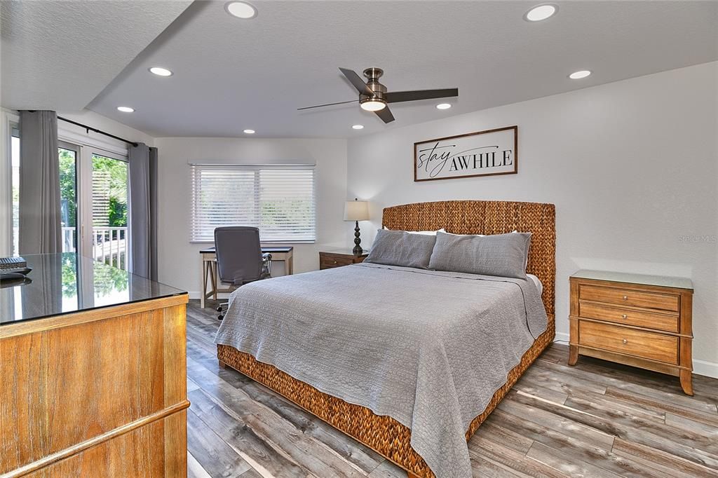 待售: $799,000 (3 贝兹, 2 浴室, 1400 平方英尺)