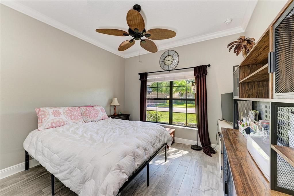 For Sale: $825,000 (5 beds, 4 baths, 3118 Square Feet)