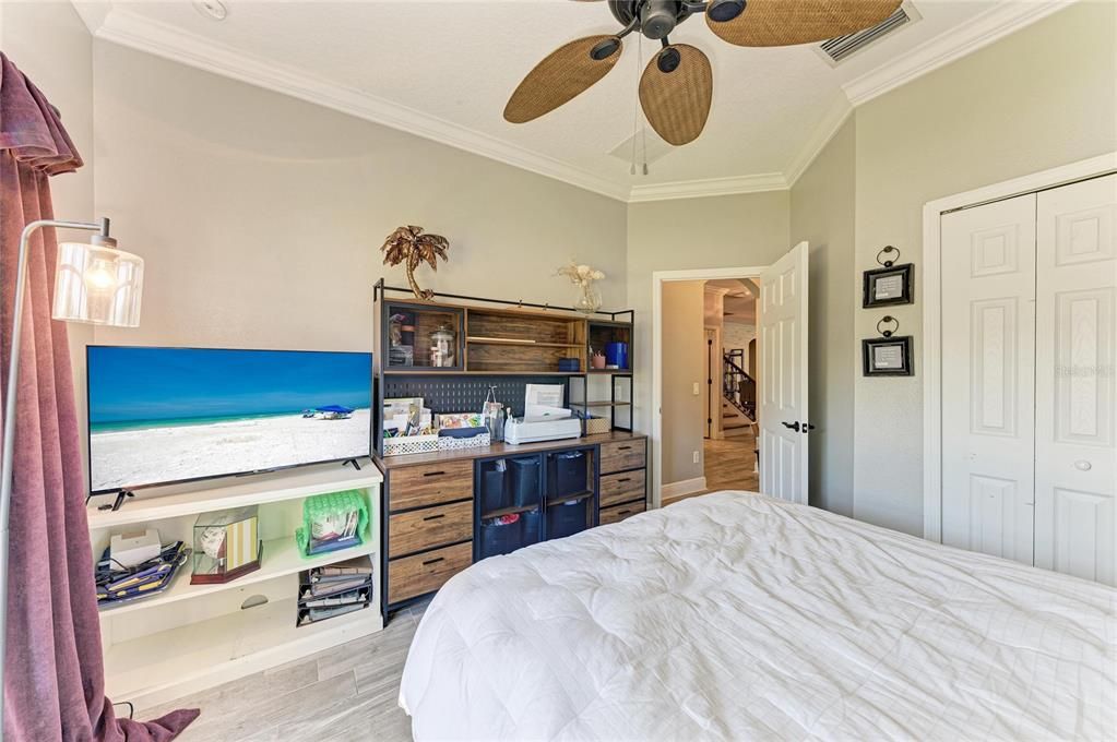 For Sale: $825,000 (5 beds, 4 baths, 3118 Square Feet)