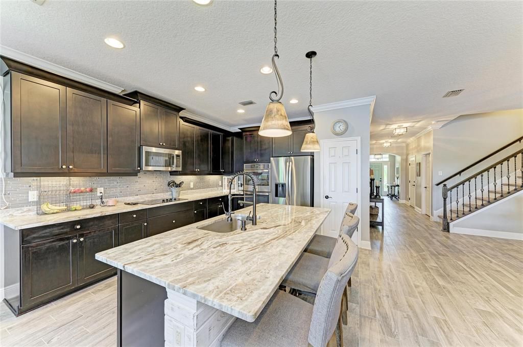 For Sale: $825,000 (5 beds, 4 baths, 3118 Square Feet)