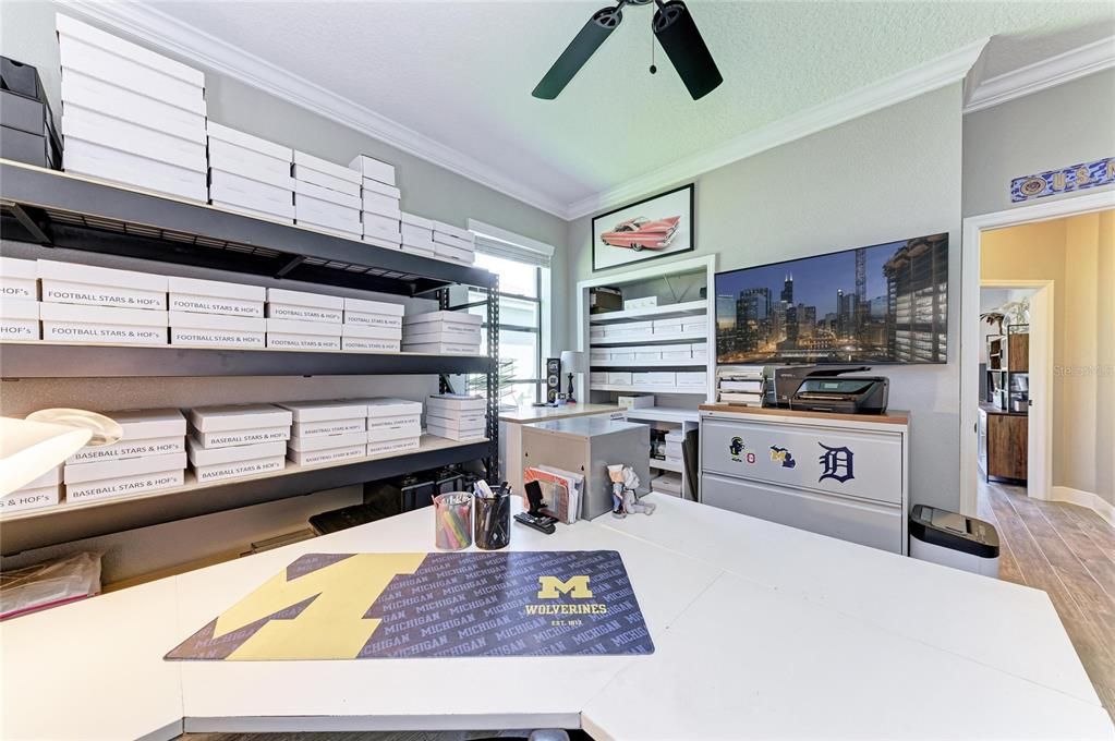 For Sale: $825,000 (5 beds, 4 baths, 3118 Square Feet)