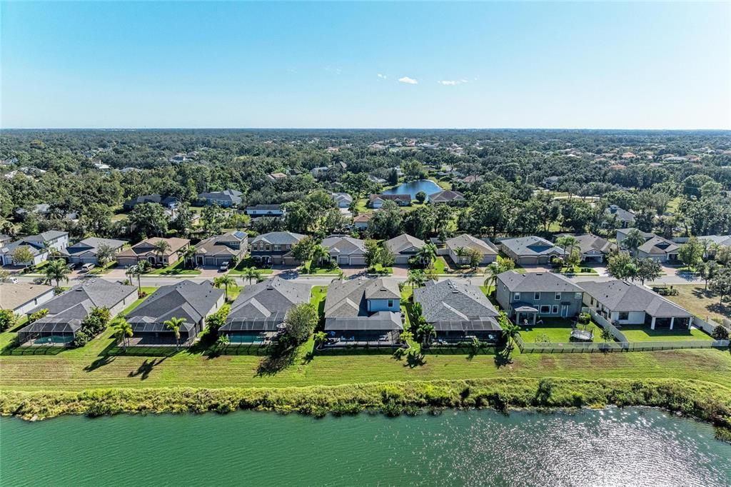 For Sale: $825,000 (5 beds, 4 baths, 3118 Square Feet)