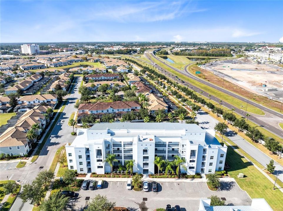 For Sale: $359,000 (2 beds, 2 baths, 1126 Square Feet)