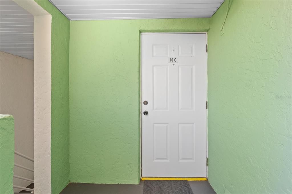 Activo con contrato: $145,000 (2 camas, 2 baños, 992 Pies cuadrados)