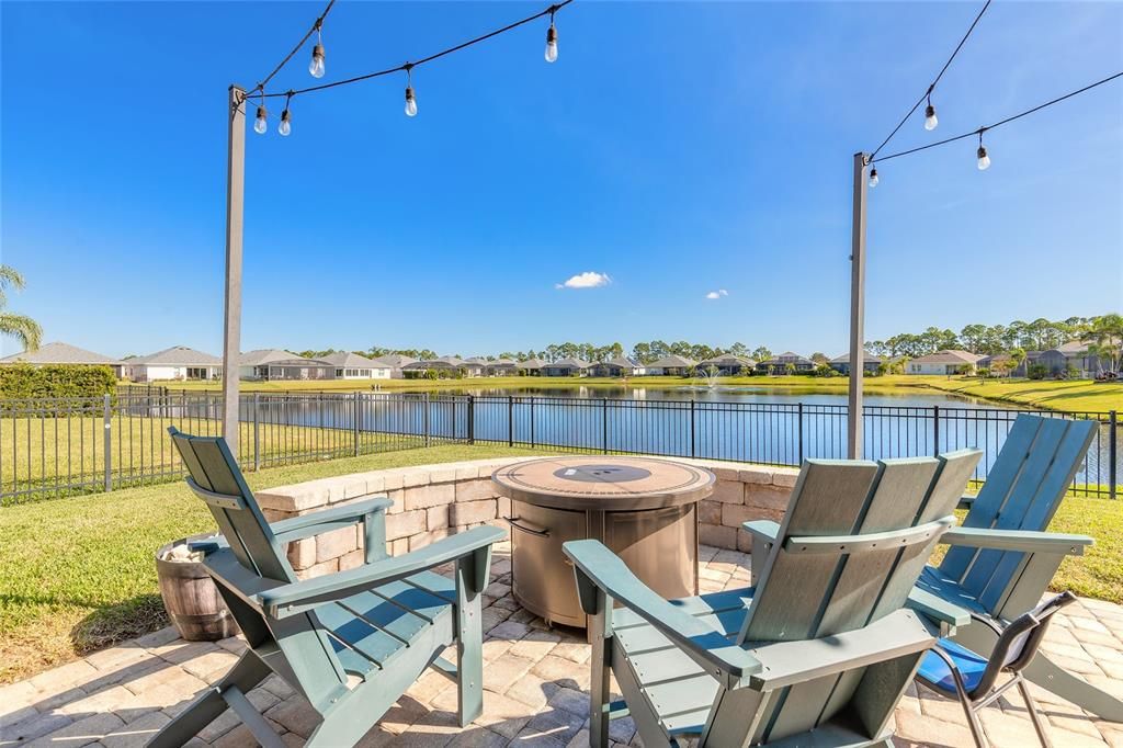 En Venta: $549,000 (4 camas, 3 baños, 2288 Pies cuadrados)