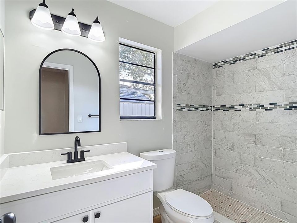 For Sale: $255,000 (2 beds, 2 baths, 1300 Square Feet)