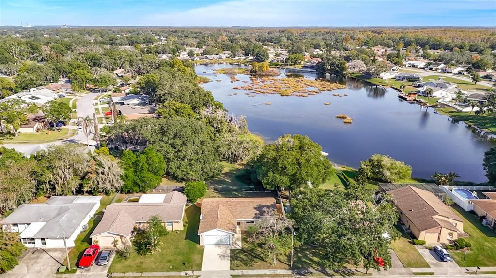 For Sale: $255,000 (2 beds, 2 baths, 1300 Square Feet)