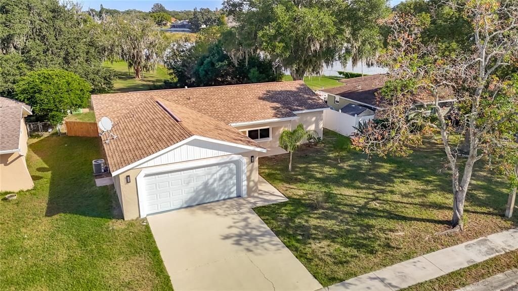 For Sale: $255,000 (2 beds, 2 baths, 1300 Square Feet)