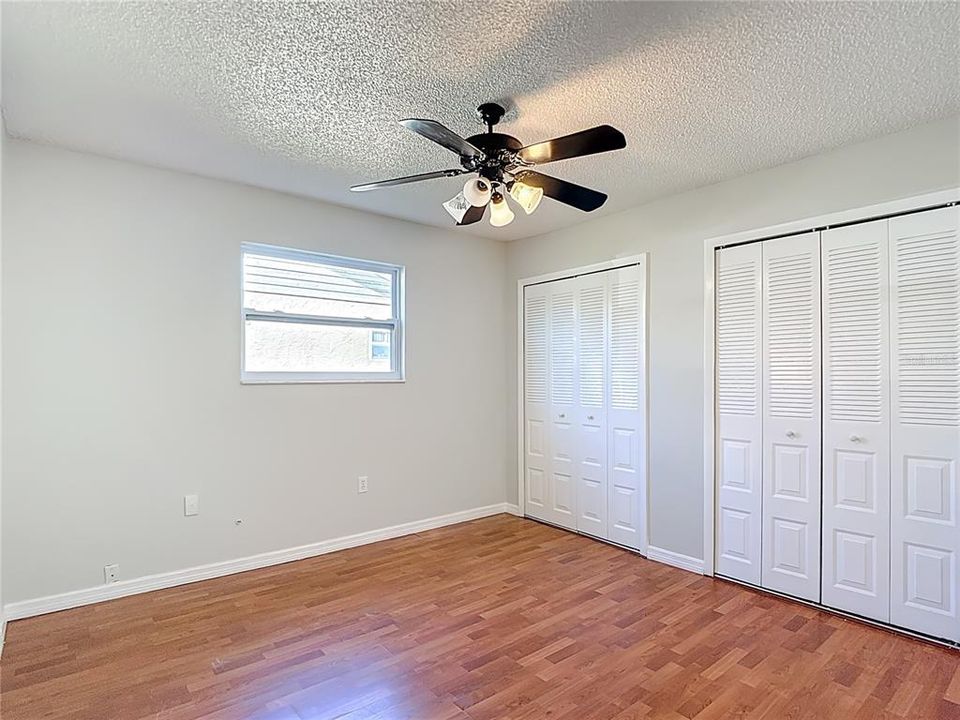 For Sale: $255,000 (2 beds, 2 baths, 1300 Square Feet)