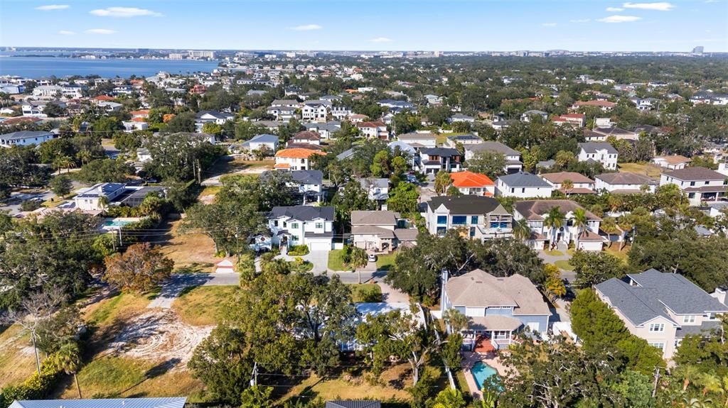 待售: $1,299,000 (4 贝兹, 2 浴室, 2136 平方英尺)