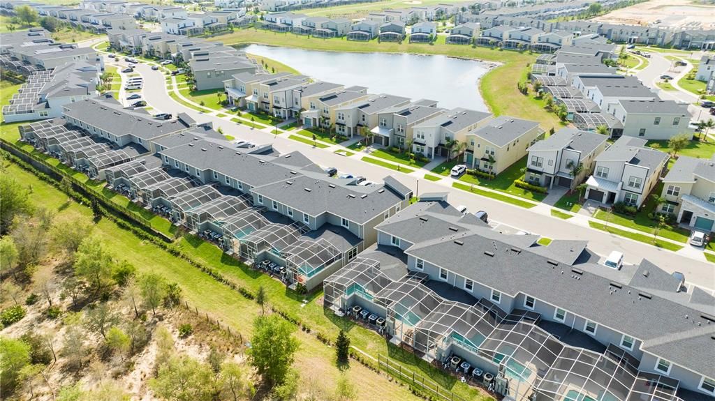 Под контрактом: $370,000 (4 спален, 3 ванн, 1914 Квадратных фут)