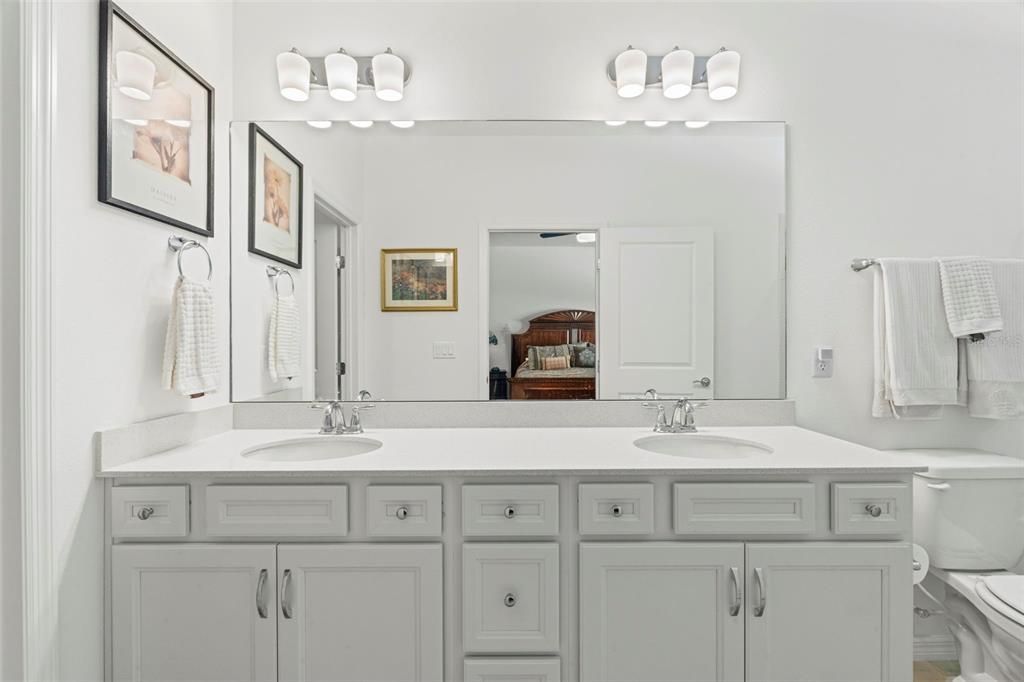 待售: $399,000 (4 贝兹, 2 浴室, 1502 平方英尺)