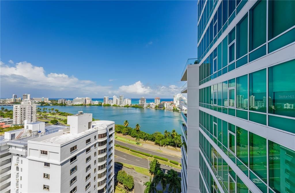 For Sale: $2,750,000 (3 beds, 3 baths, 2461 Square Feet)