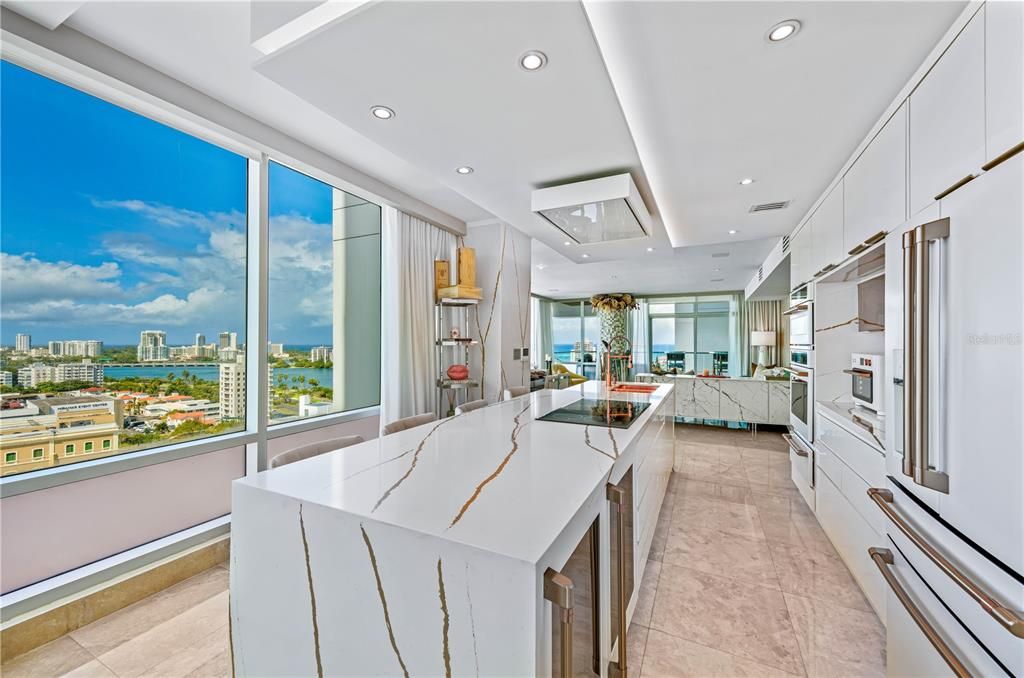 For Sale: $2,750,000 (3 beds, 3 baths, 2461 Square Feet)