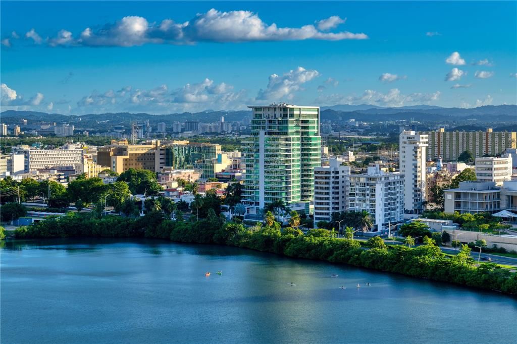 For Sale: $2,750,000 (3 beds, 3 baths, 2461 Square Feet)