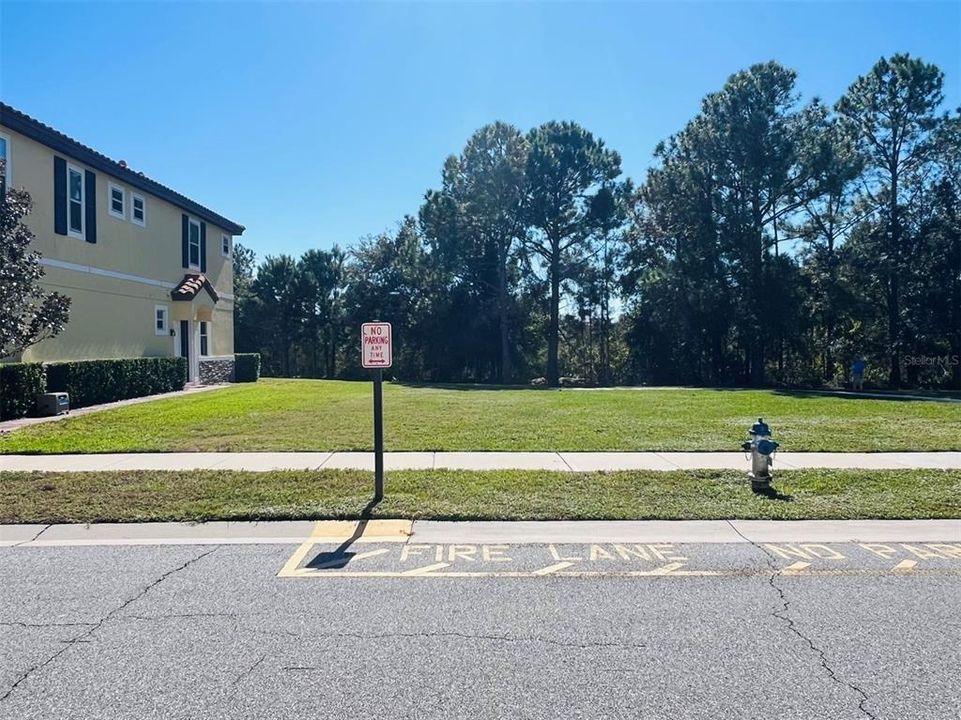 For Rent: $2,250 (2 beds, 2 baths, 1613 Square Feet)