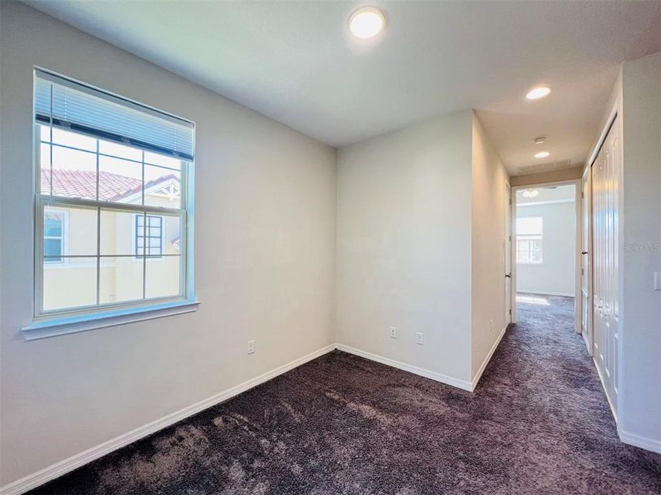 For Rent: $2,250 (2 beds, 2 baths, 1613 Square Feet)