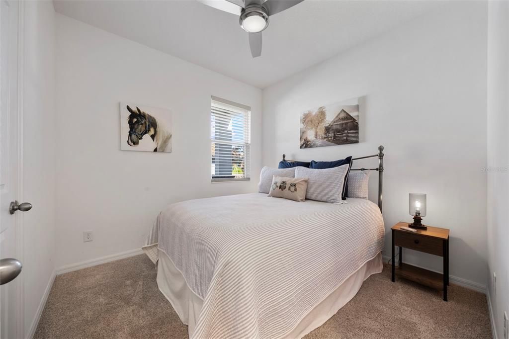 На продажу: $349,000 (3 спален, 2 ванн, 1584 Квадратных фут)