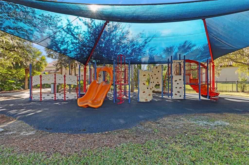 На продажу: $349,000 (3 спален, 2 ванн, 1584 Квадратных фут)