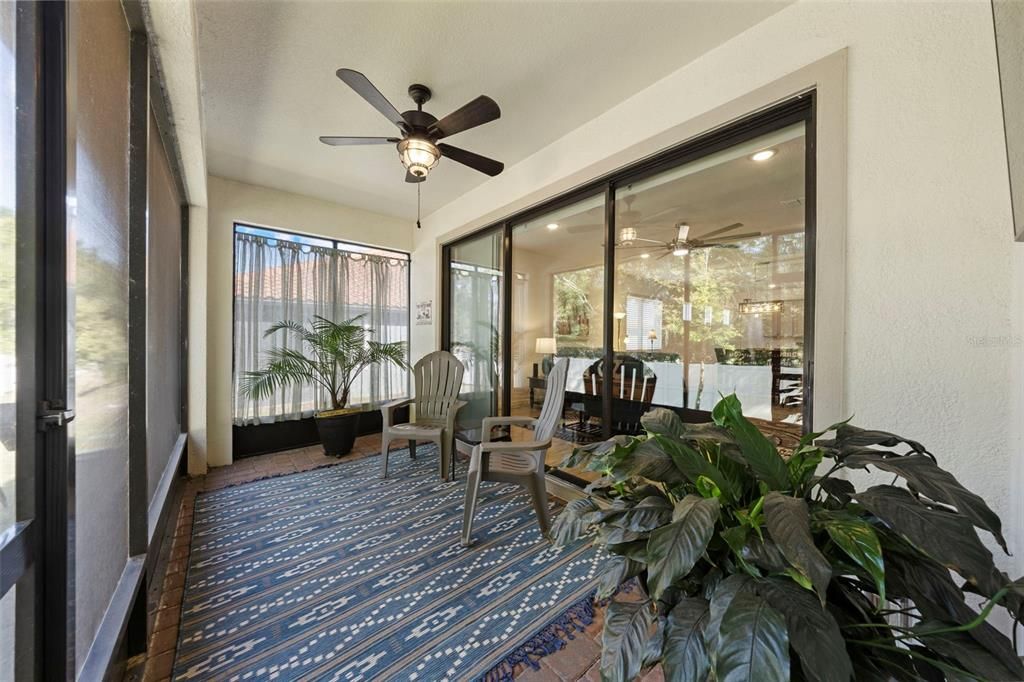 На продажу: $349,000 (3 спален, 2 ванн, 1584 Квадратных фут)