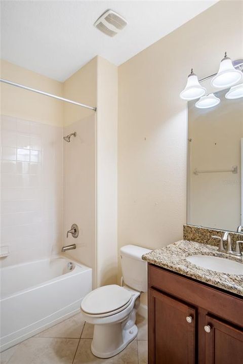 Active With Contract: $389,999 (3 beds, 3 baths, 2592 Square Feet)