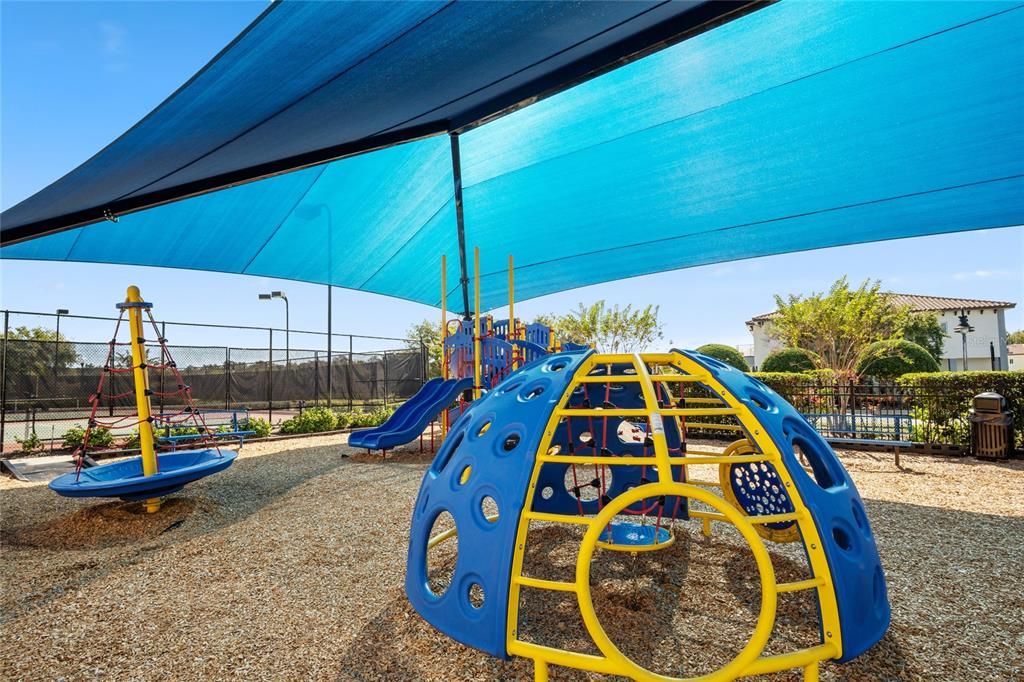 Active With Contract: $389,999 (3 beds, 3 baths, 2592 Square Feet)