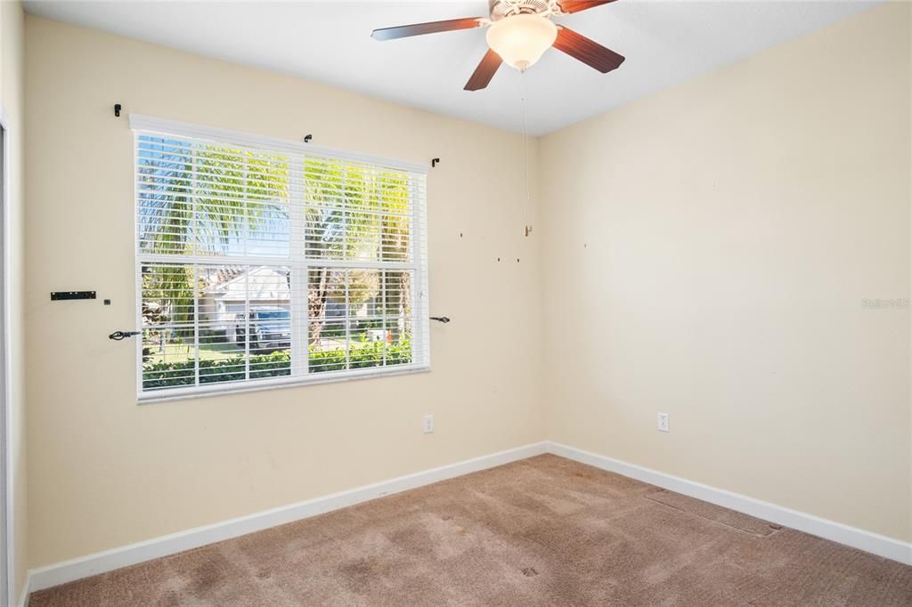 Active With Contract: $389,999 (3 beds, 3 baths, 2592 Square Feet)