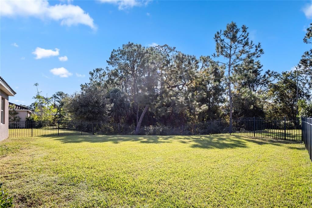 Active With Contract: $389,999 (3 beds, 3 baths, 2592 Square Feet)