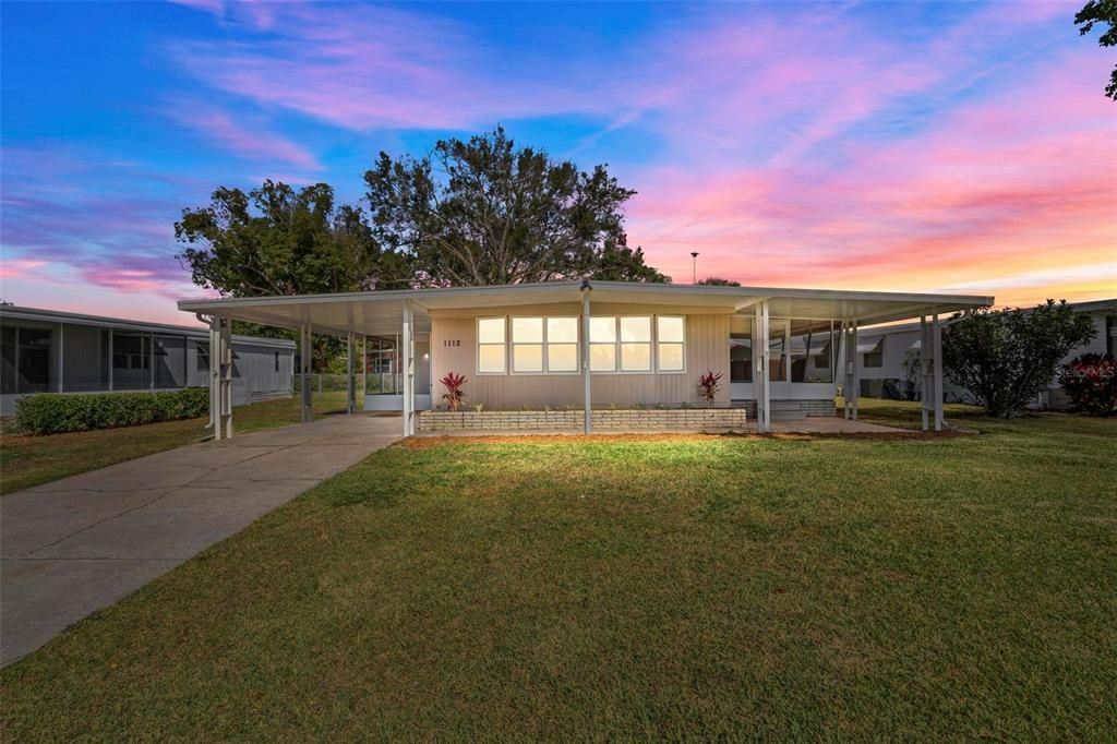 For Sale: $195,000 (2 beds, 2 baths, 1200 Square Feet)