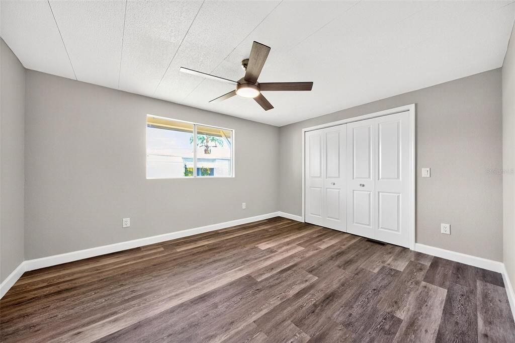 For Sale: $195,000 (2 beds, 2 baths, 1200 Square Feet)