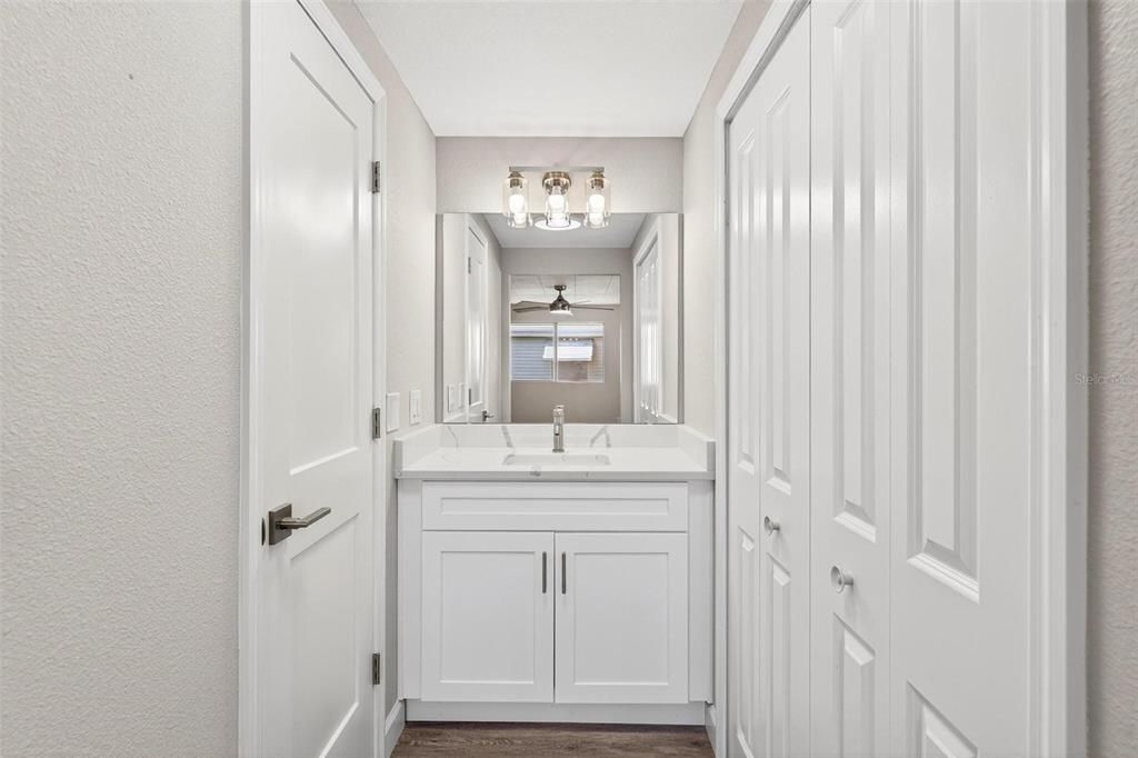 For Sale: $195,000 (2 beds, 2 baths, 1200 Square Feet)