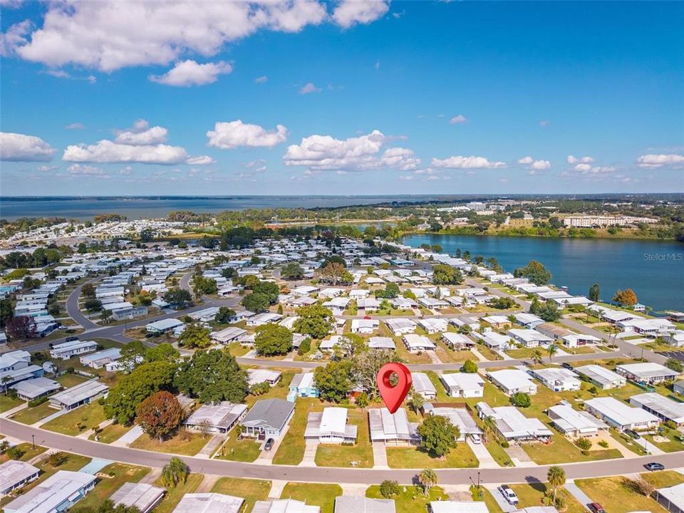 For Sale: $195,000 (2 beds, 2 baths, 1200 Square Feet)